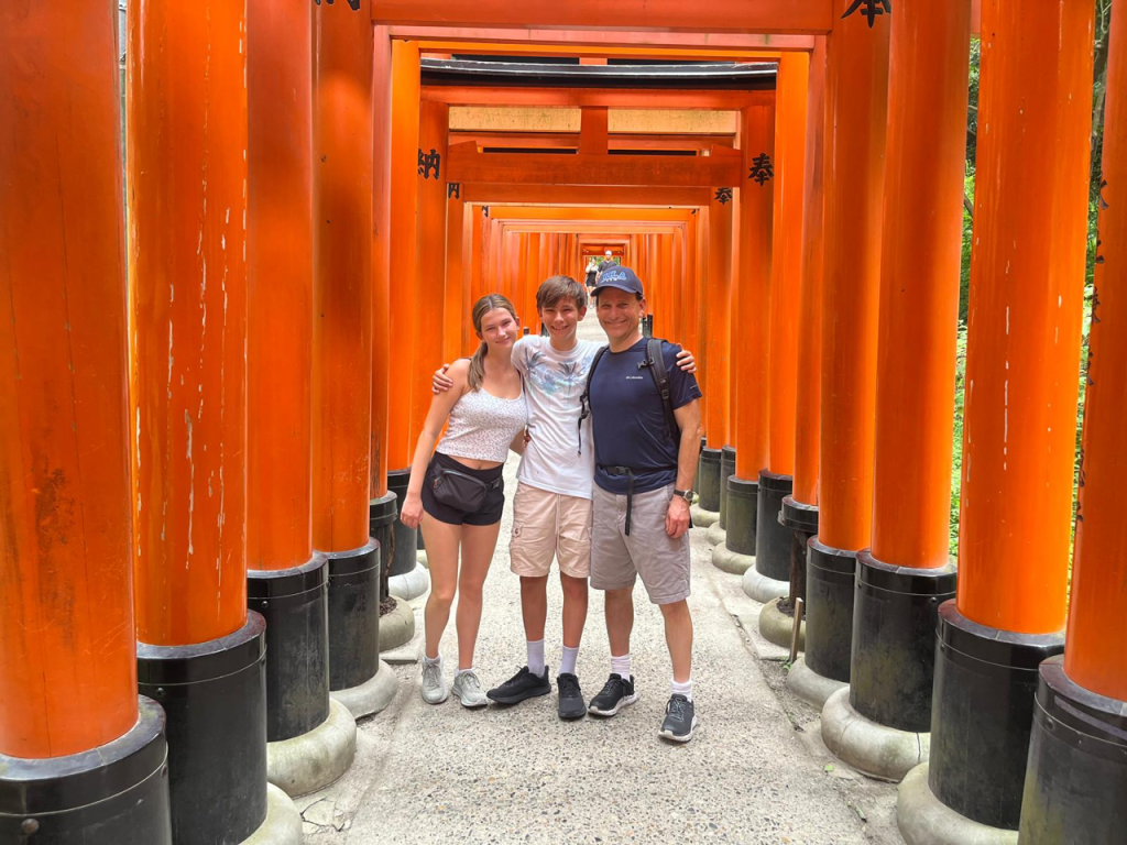 Kyoto in One Day: @ Fushimi Inari Taisha & @ Sanjusangendo