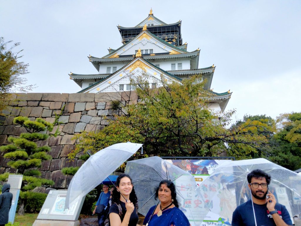Osaka in Half a Day: Osaka Castle and stay there. & Return to Hotel