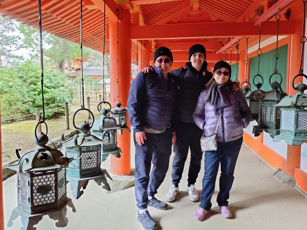 Kyoto: @Nara Park→Deer crackers & @Yakushiji Temple
