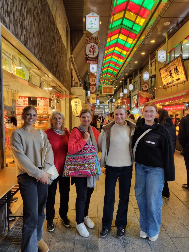 Kyoto: Fushimi Inari Taisha Shrine & Hotel Kyoto