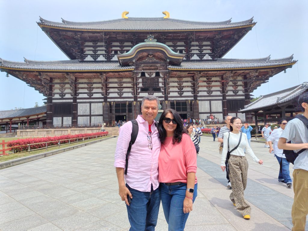 Osaka: Todaiji Great Buddha Hall & Stroll around Naramachi