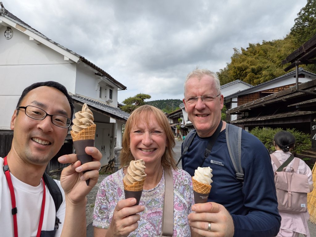 Gifu: Magome & start trekking & Tsumago-juku