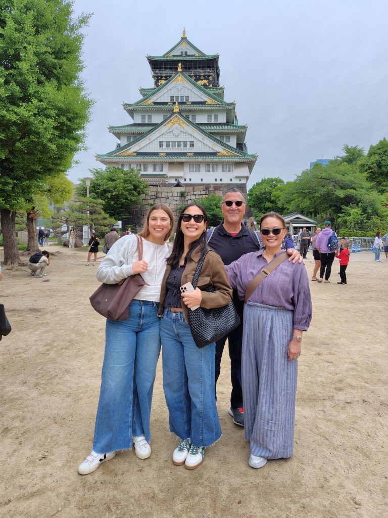 Osaka in One Day: Osaka Castle Park～Main Tower & Shinsekai + Lunch