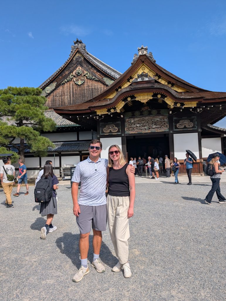 Kyoto in One Day: Yasaka Shrine & Ginkakuji Temple