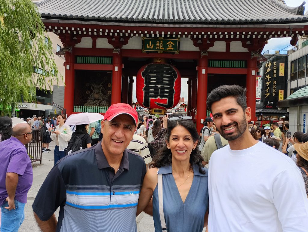 Tokyo in One Day: 1 SENSO-JI TEMPLE & see off at Conrad Tokyo