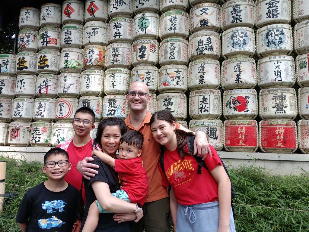 Tokyo in One Day: 1 THE IMPERIAL PALACE & see off at Harajuku