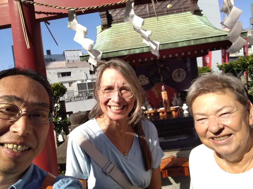 Tokyo in One Day: Meiji Shrine & Senso-ji Temple