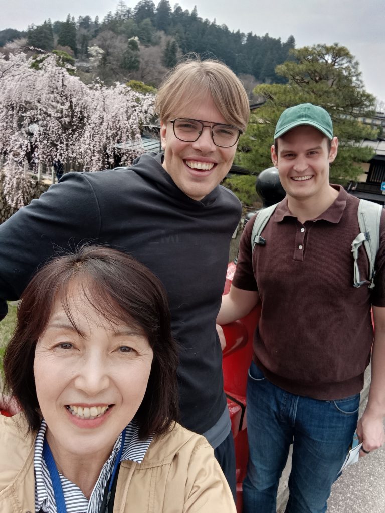 Gifu in Half a Day: …Hida Kokubunji Temple & …Takayama Jinya