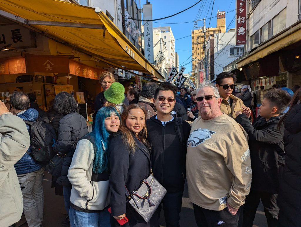 Tokyo: Tsukiji Market & Guide ends