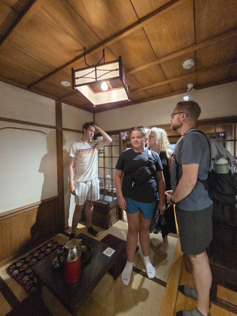 Tokyo in Half a Day: Sensoji Temple & Tokyo National Museum