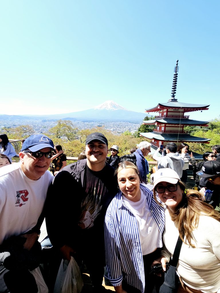 Tokyo in One Day: Board the Fuji Excursion & Enter Tokyo Station