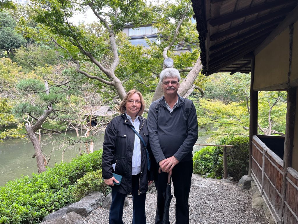 Tokyo in Half a Day: Travel & Stroll through Kiyosumi Garden