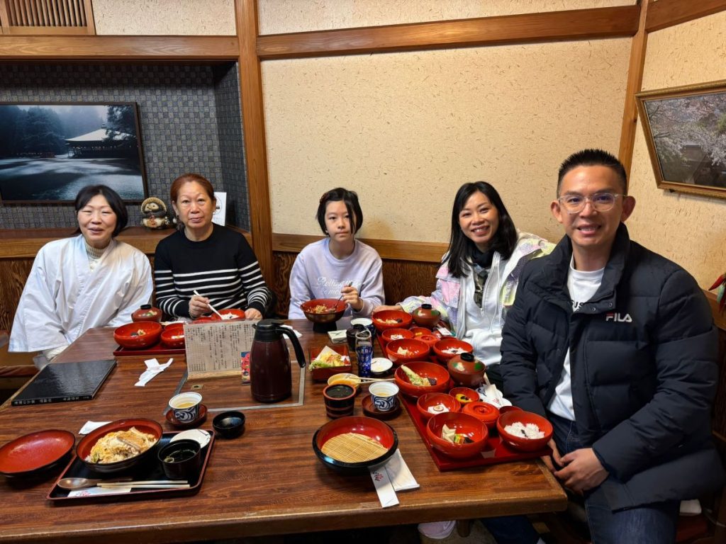 Osaka in One Day: Koyasan by train & Namba