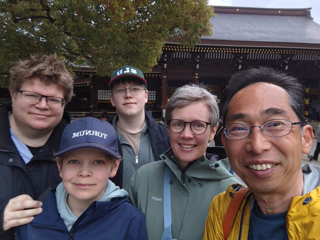 Tokyo in One Day: Tsukiji & Love Objet