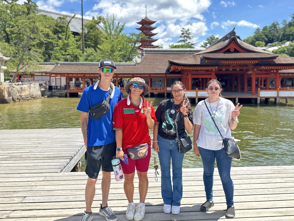 Hiroshima & Miyajima in 1 Day: Private Tour