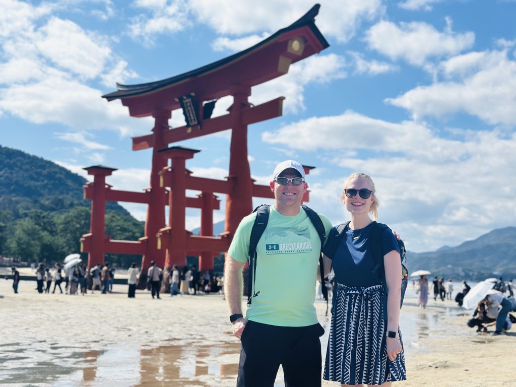 Hiroshima & Miyajima in 1 Day: Private Tour
