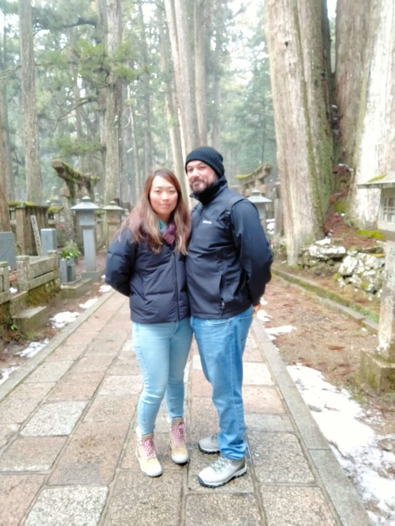 Wakayama in One Day: Stay at Okunoin & Koyasan Station (410 yen)