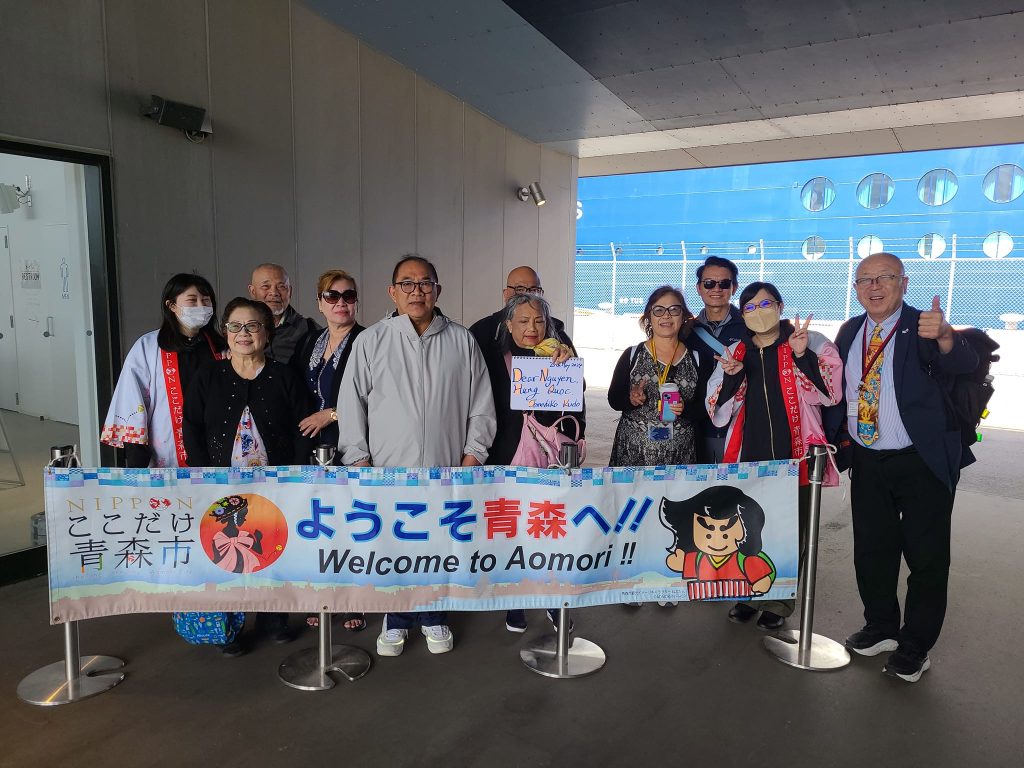Aomori: Seiryji Temple arr. & Aomori cruise terminal arr.