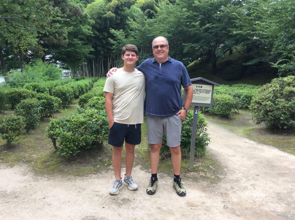 Hiroshima Peace Park Customized Tour
