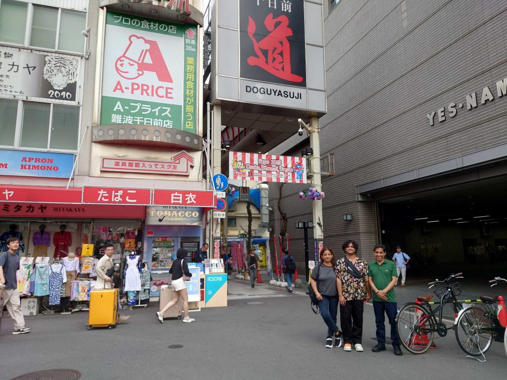 Osaka in Half a Day: @ Kuromon Market & @ Dotonbori