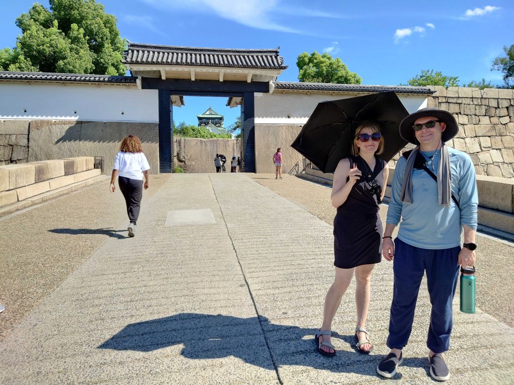 Osaka in One Day: @ Osaka Castle & @ Dotonbori