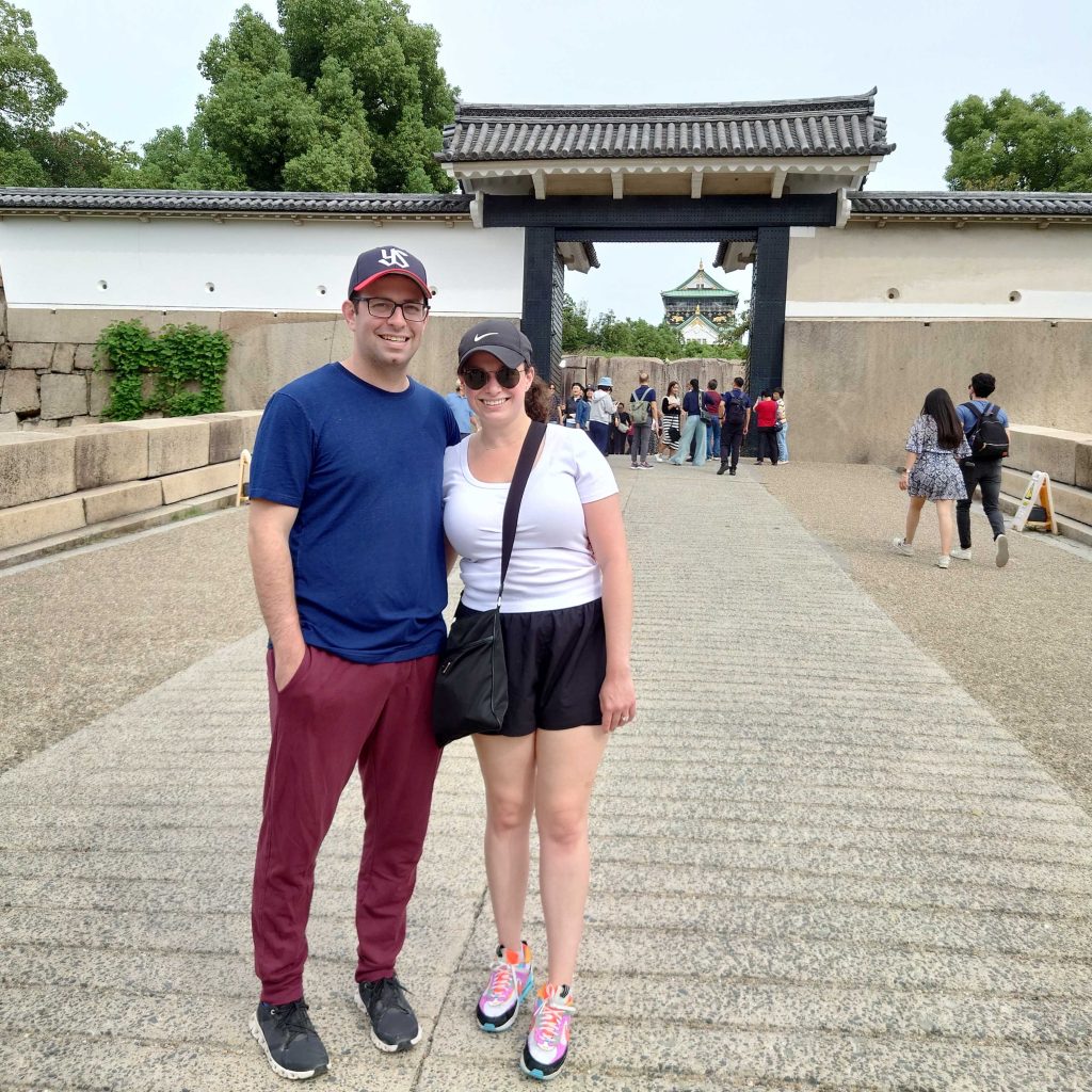 Osaka in Half a Day: @ Osaka Castle (exterior only) & @ Kuromon Market