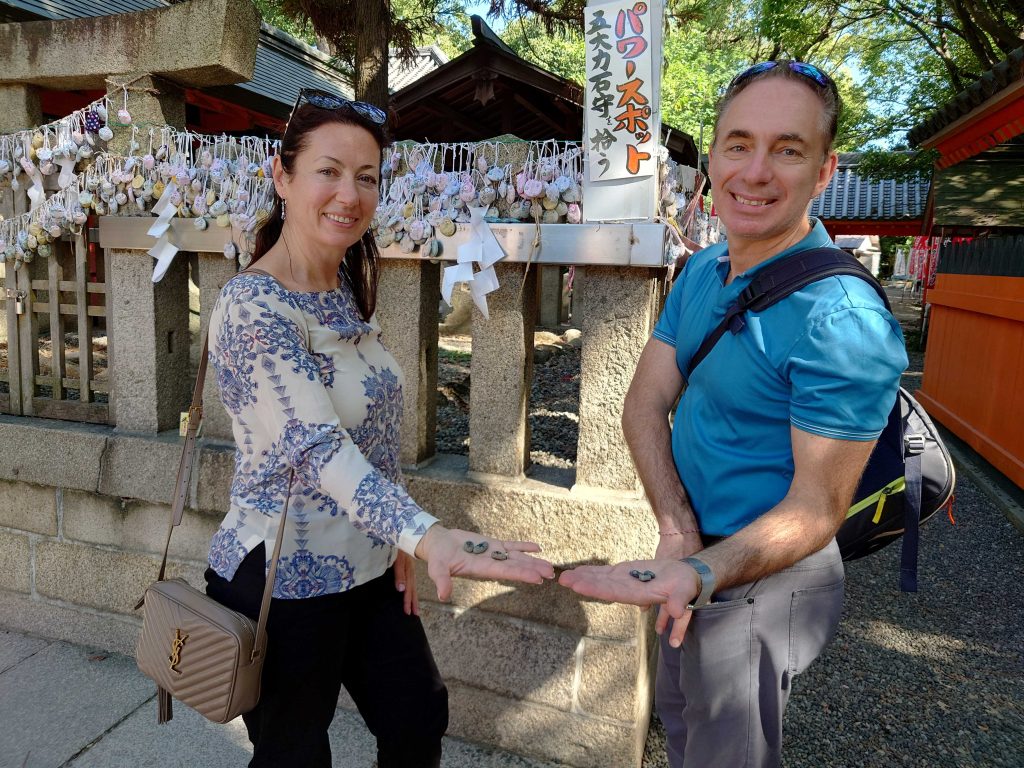 Osaka in Half a Day: @ Osaka Castle (exterior only) & @ Kuromon Market