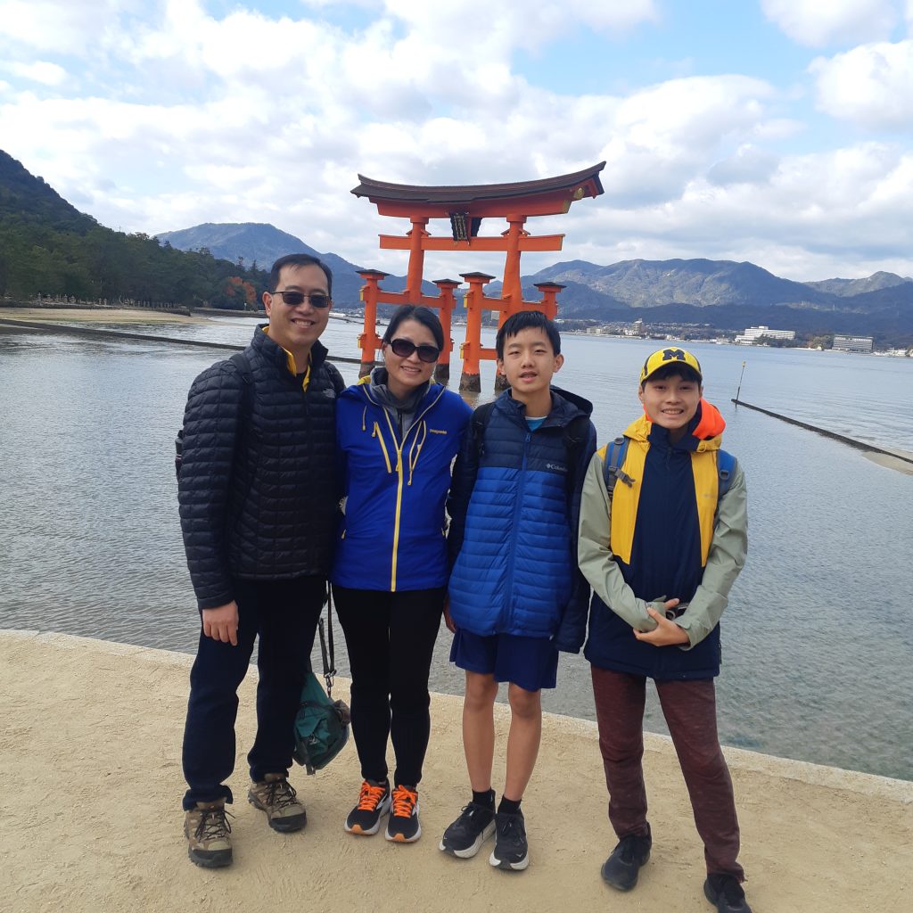 Hiroshima in One Day: Miyajima & Orizuru Tower