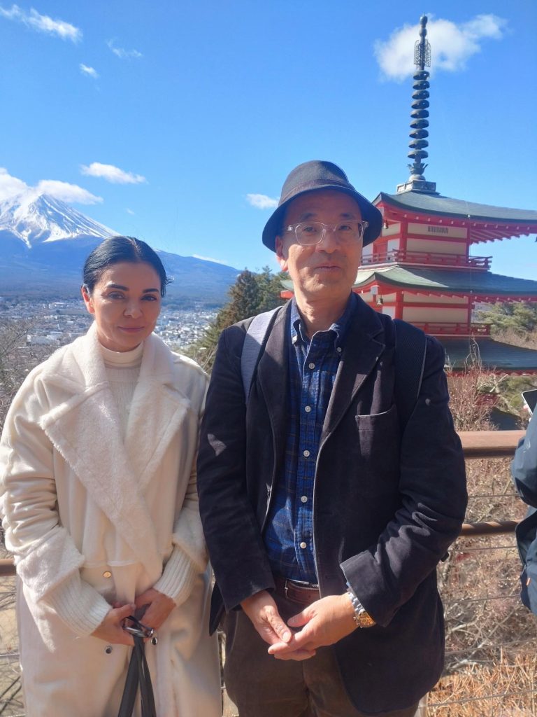 Yamanashi: Take the route bus to Oishi