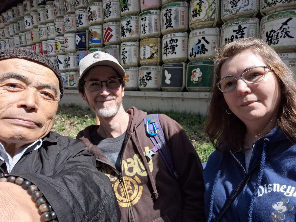 Tokyo in One Day: Shimbashi station & Hachiko TSUTAYA  Manga