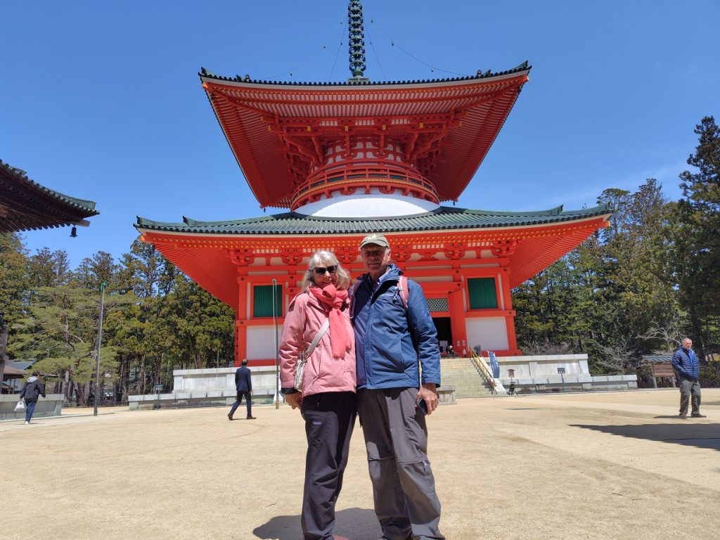 Osaka in One Day: Koyasan Daimon Gate & Okunoin
