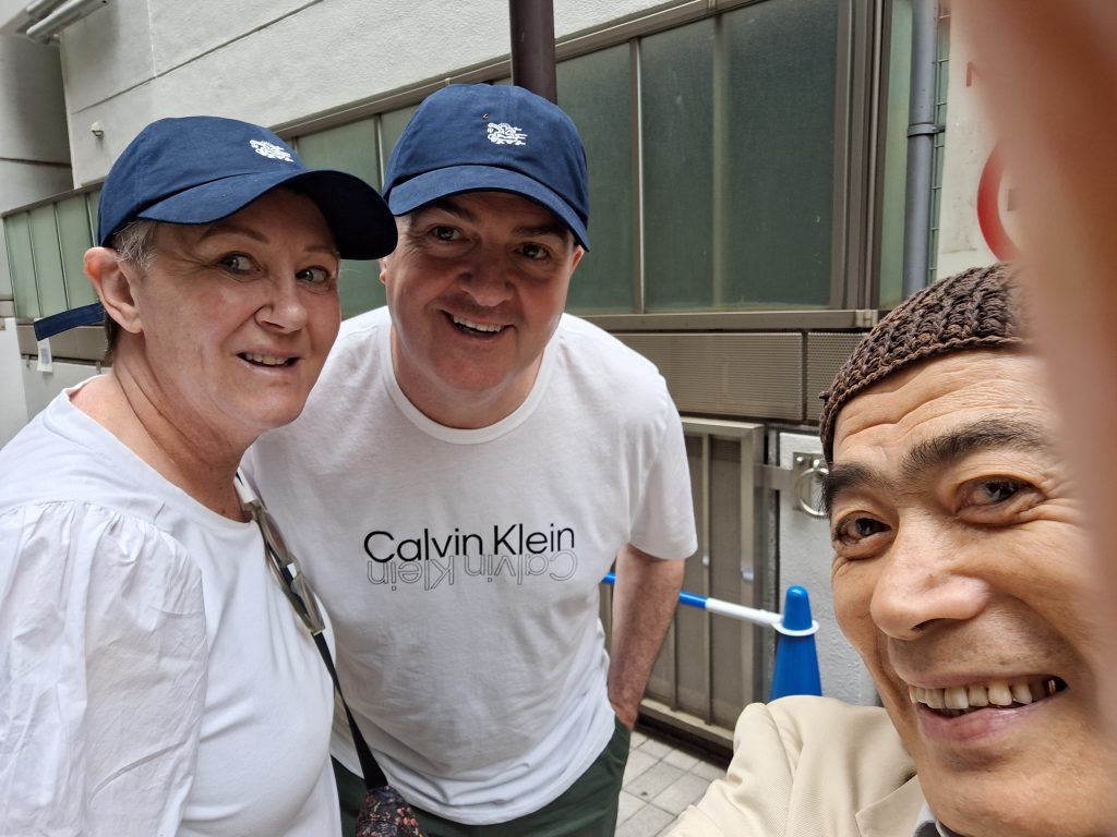 Tokyo in Half a Day: Groove Shinjuku　(Hotel) & Shinjuku station West