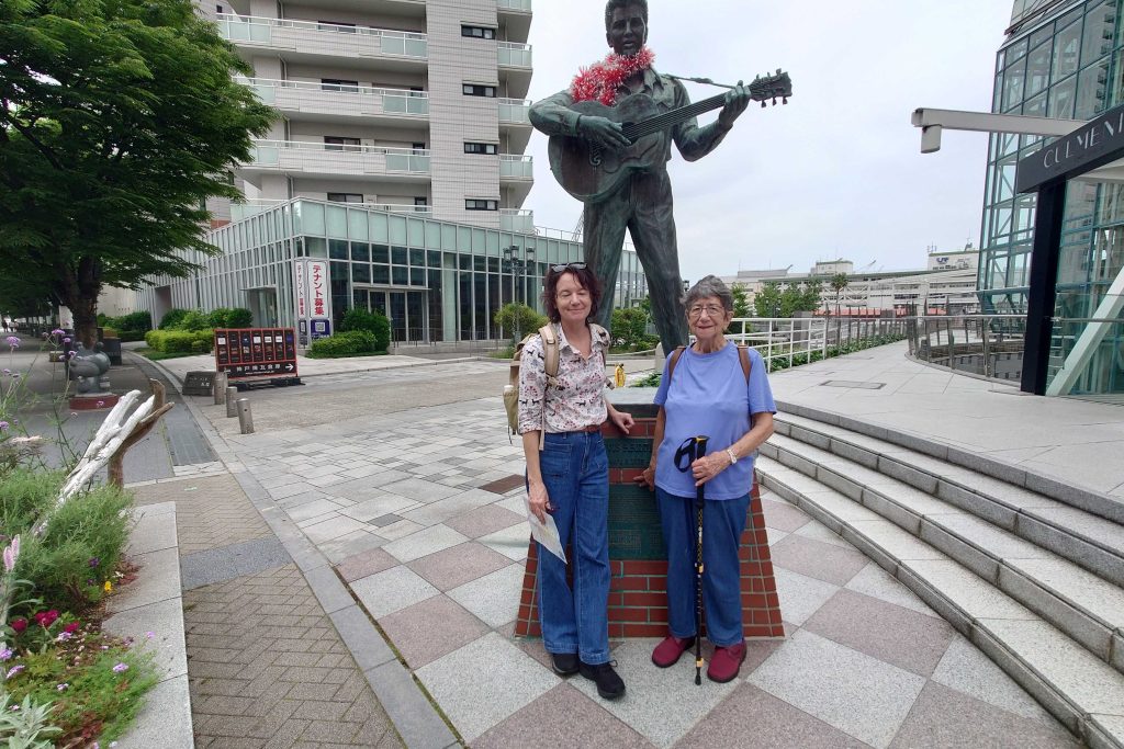 Hyogo in Half a Day: @ Kobe Harborland & @ Nunobiki Herb Garden