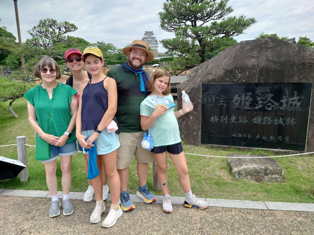 Hyogo in Half a Day: at Egret Himeji Rooftop