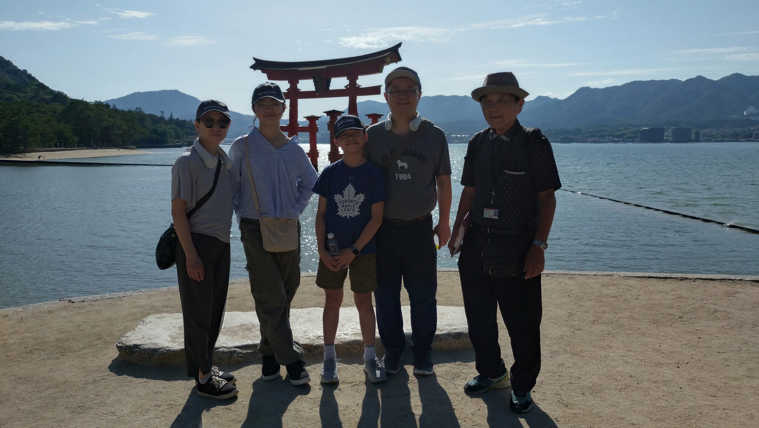 Hiroshima in Half a Day: Miyajimaguchi Station & Hiroshima Station