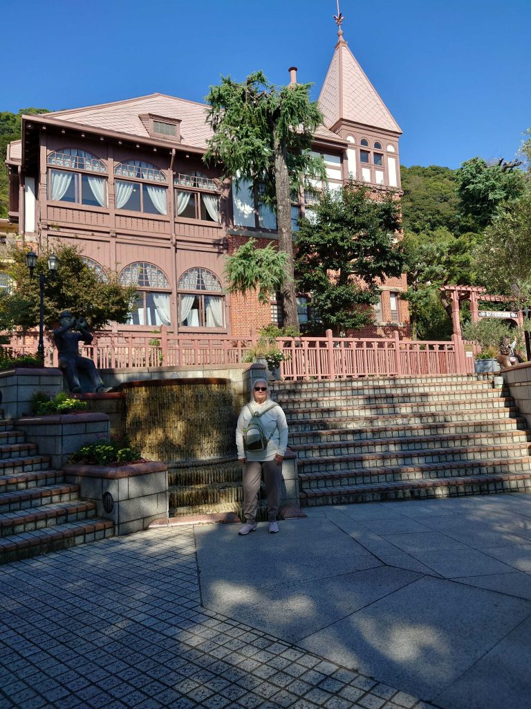 Hyogo in Half a Day: @ Nunobiki Herb Garden & @ Ikuta Shrine