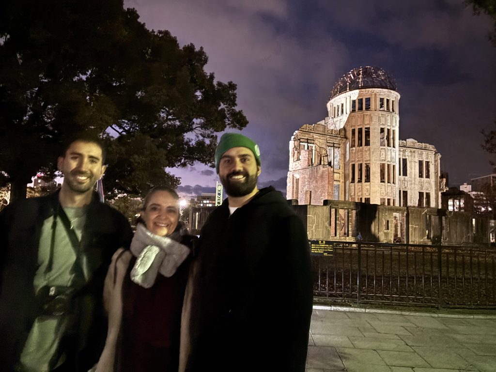 Hiroshima: Peace Memorial Museum　