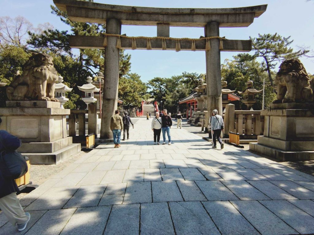 Osaka in Half a Day: @Sumiyoshi Taisha & @Dotonbori