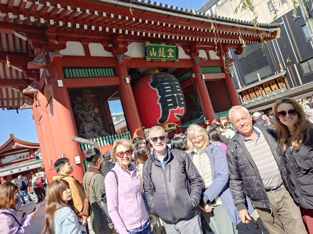 Tokyo: Ueno Park & Nijubashi Bridge