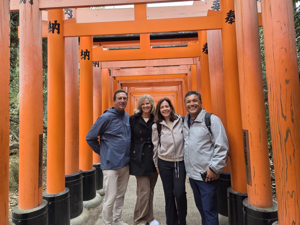 Kyoto in Half a Day: Fushimi Inari Taisha & Hirano Shrine