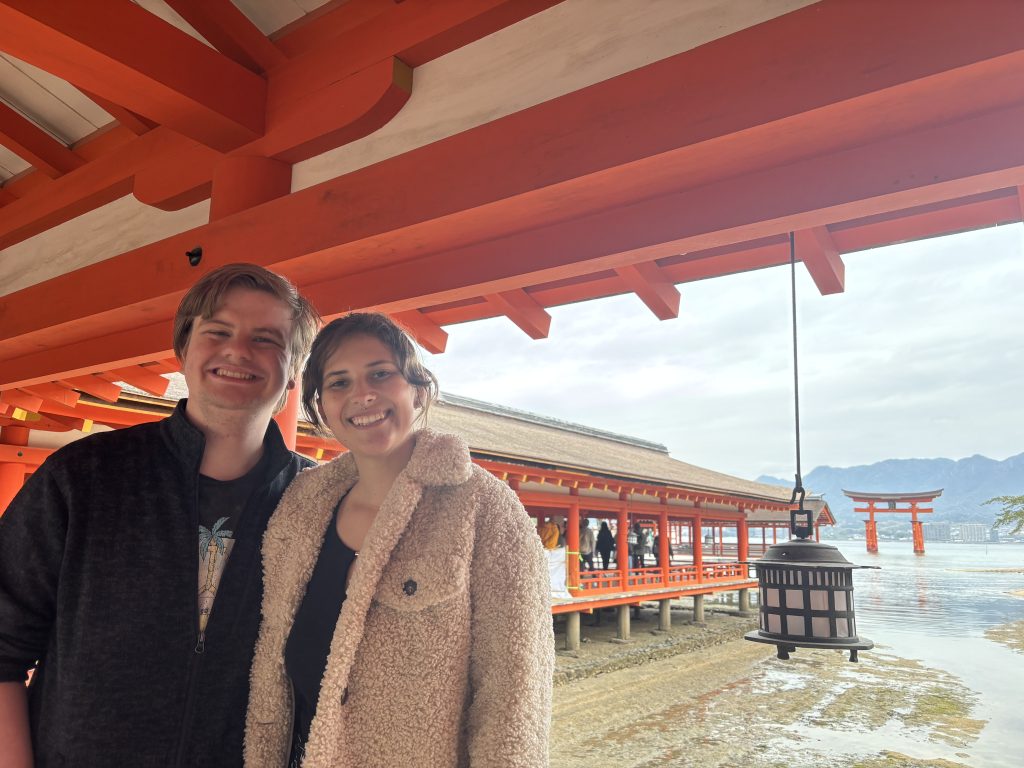 Hiroshima in One Day: Travel to Miyajima & Explore Hondori
