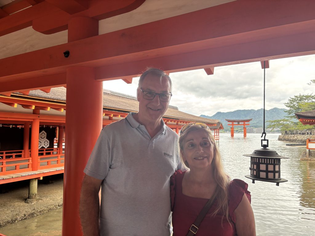 Hiroshima in One Day: Motoyasu Bridge Pier & Hiroshima Castle