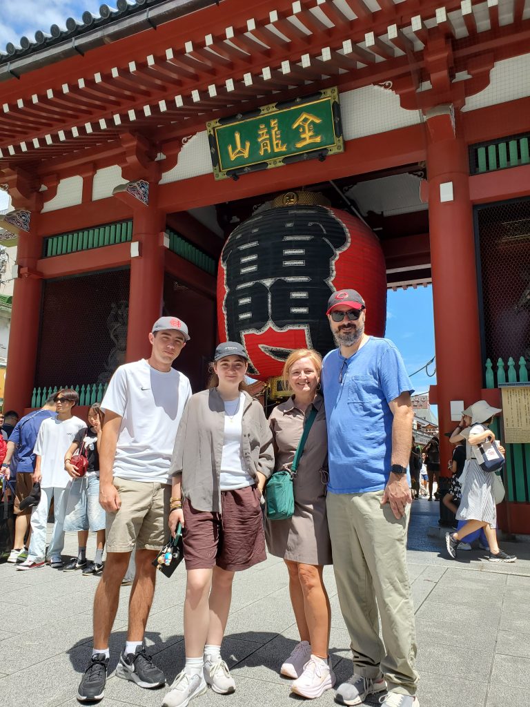 Tokyo in One Day: Sensoji Temple & Meiji Shrine