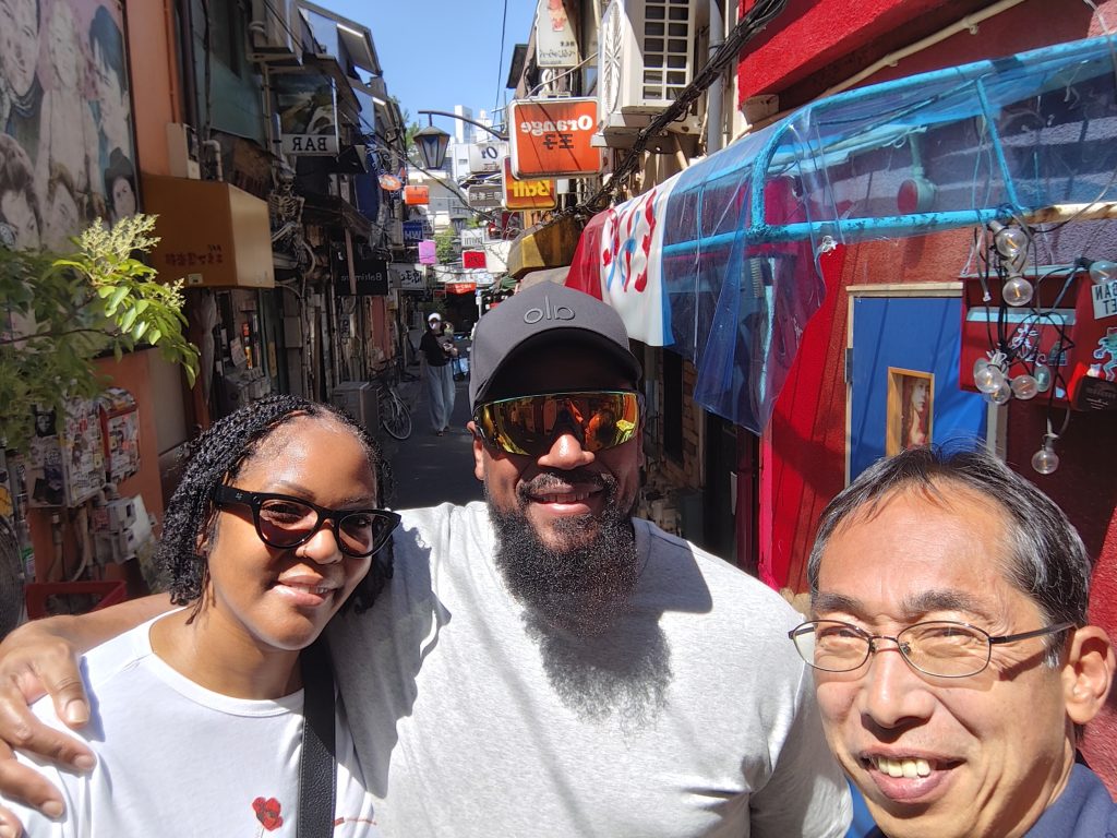 Tokyo in Half a Day: Gotokuji Temple & Shinjuku