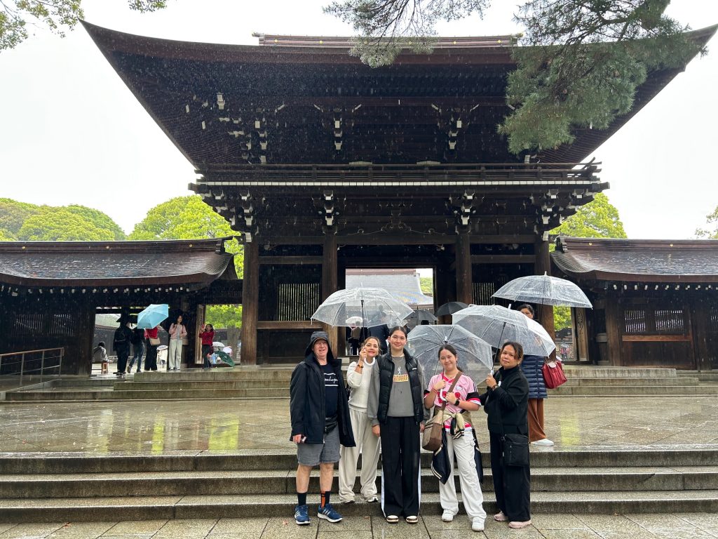 Tokyo in One Day: Meiji Shrine sightseeing & Asakusa sightseeing