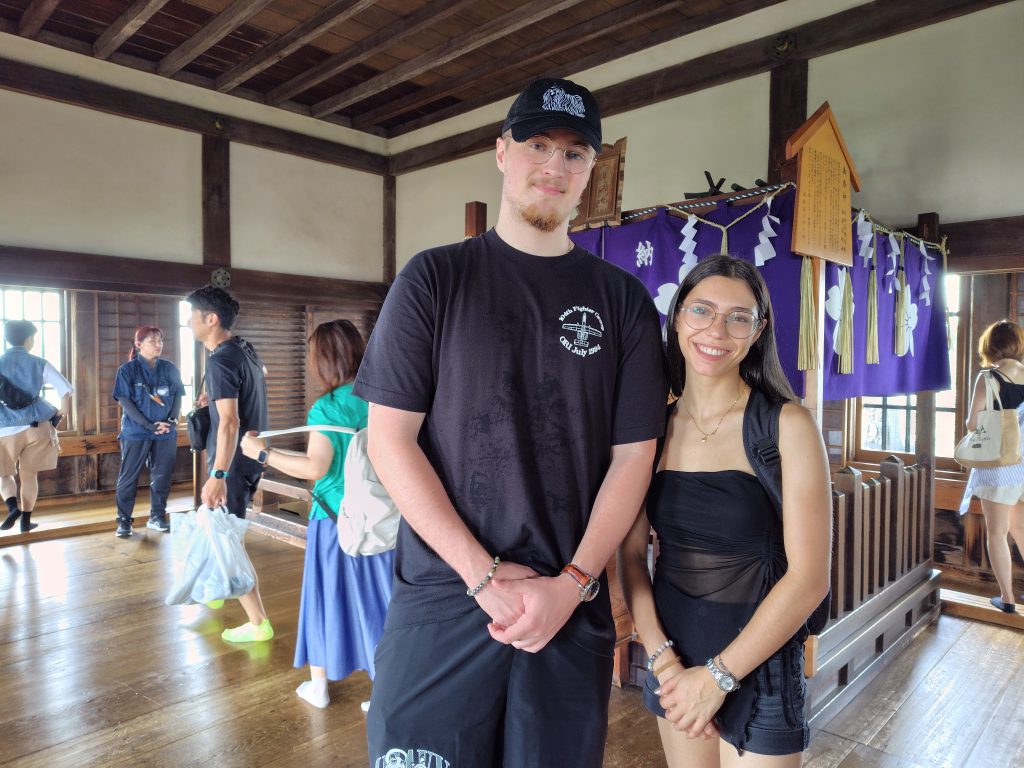 Hyogo in Half a Day: Himeji Castle sightseeing & Koko-en Garden