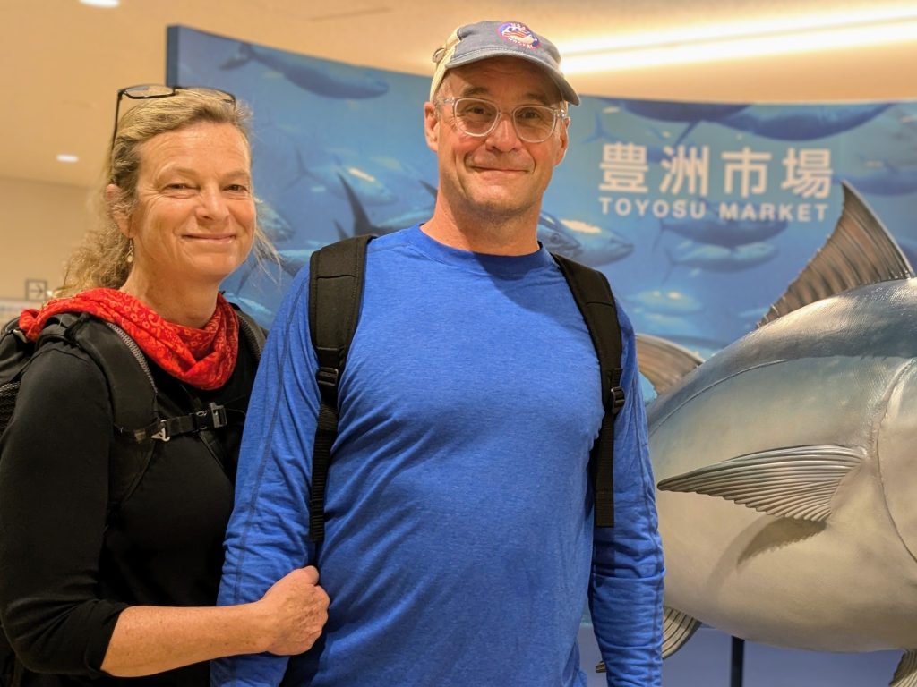 Toyosu Tuna Auction & Tsukiji Local Food Tour