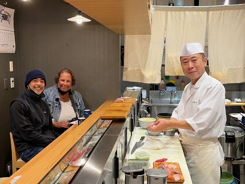 Toyosu Tuna Auction & Tsukiji Local Food Tour