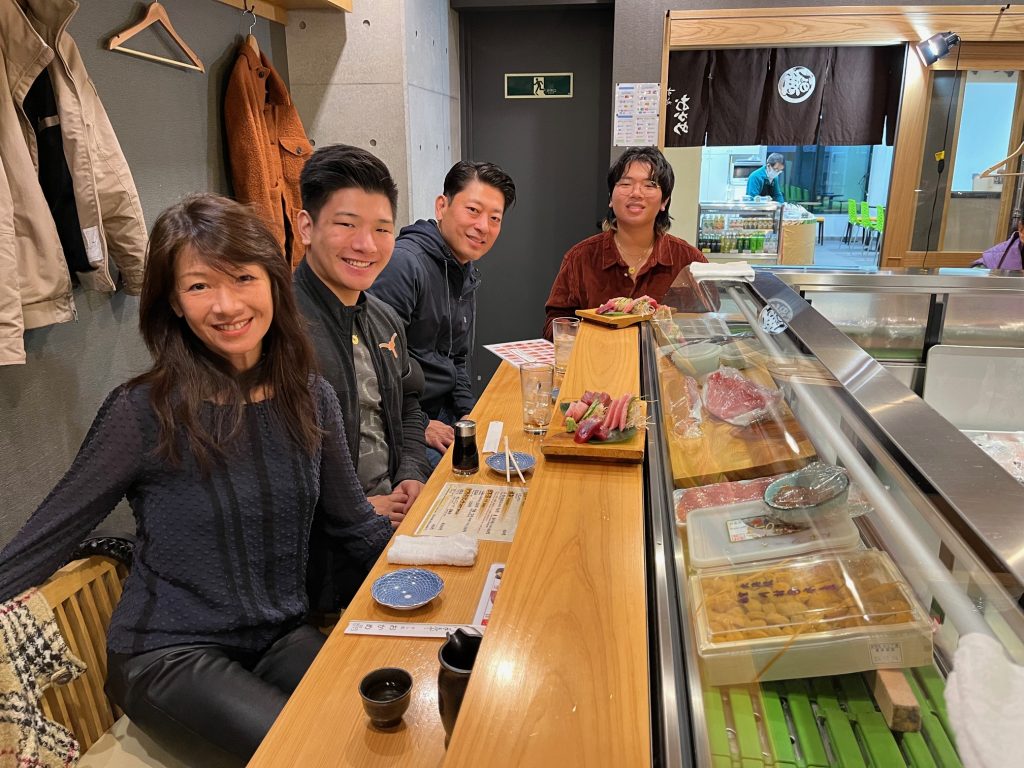 Toyosu Tuna Auction & Tsukiji Local Food Tour
