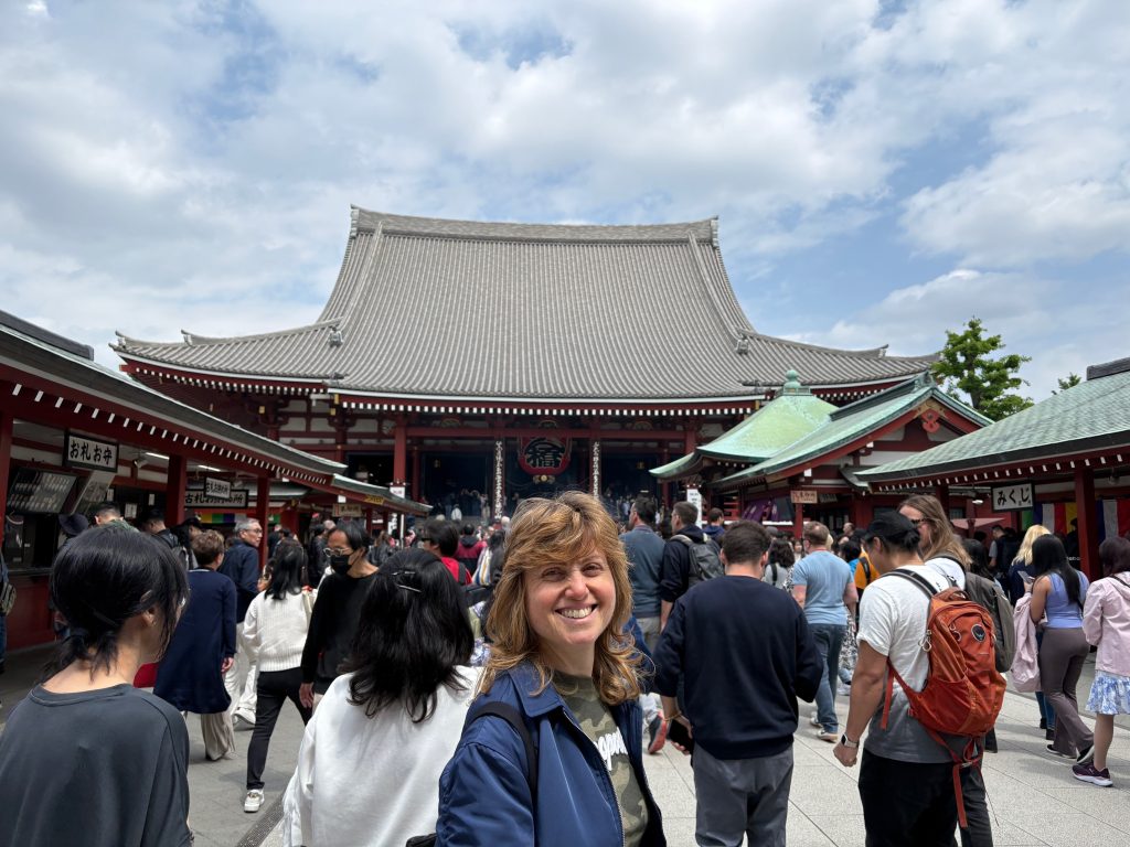 Tokyo in One Day: Imperial Palace East Gardens & Akasaka Stroll